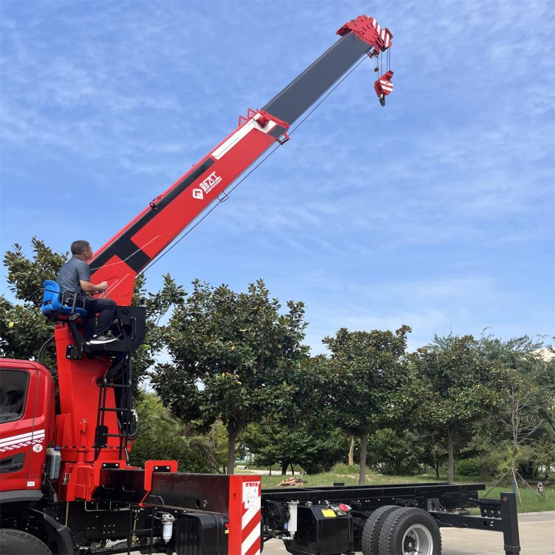Straight boom crane SQS300-6
