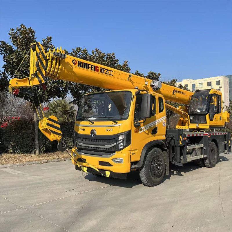 Mobile Crane 12Ton