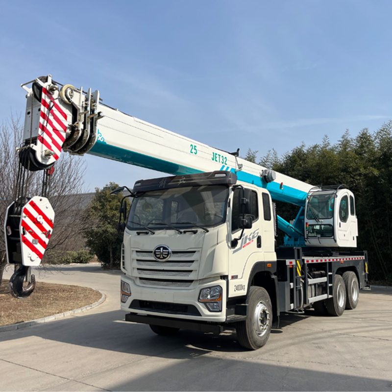 Mobile Crane 25Ton