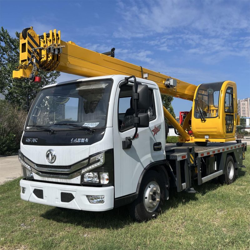 Mobile Crane 5Ton