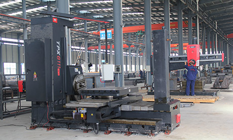 Horizontal milling and boring-machine