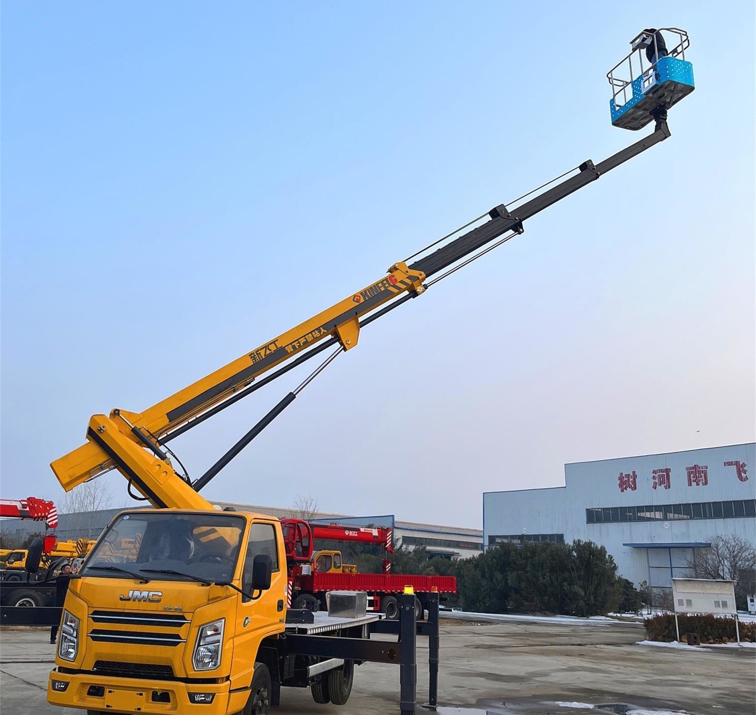 23m Aerial Working Platform