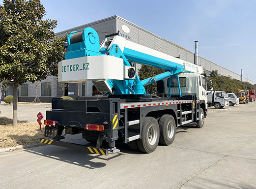 Truck Crane FTC252
