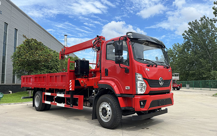 Truck Mounted Crane SQS100