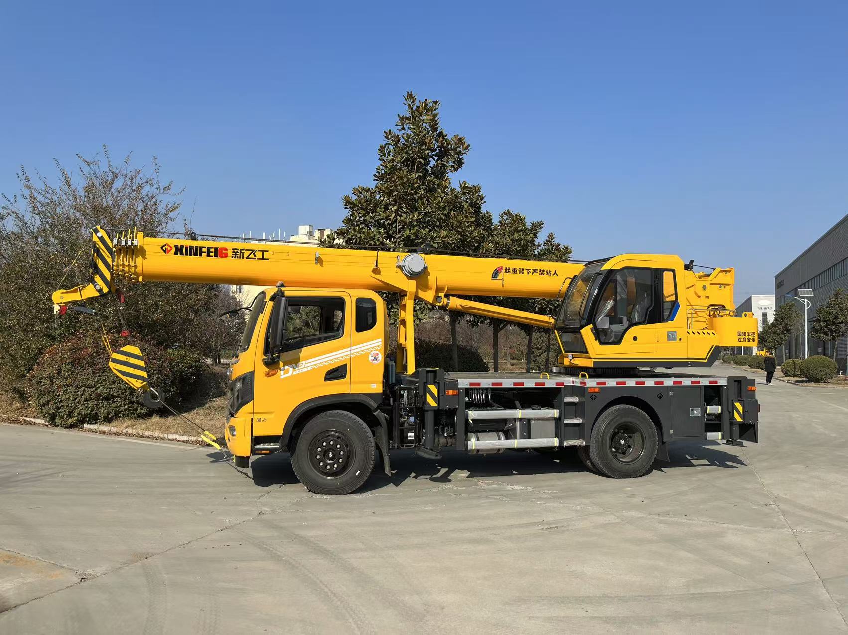 Mobile crane 16Ton