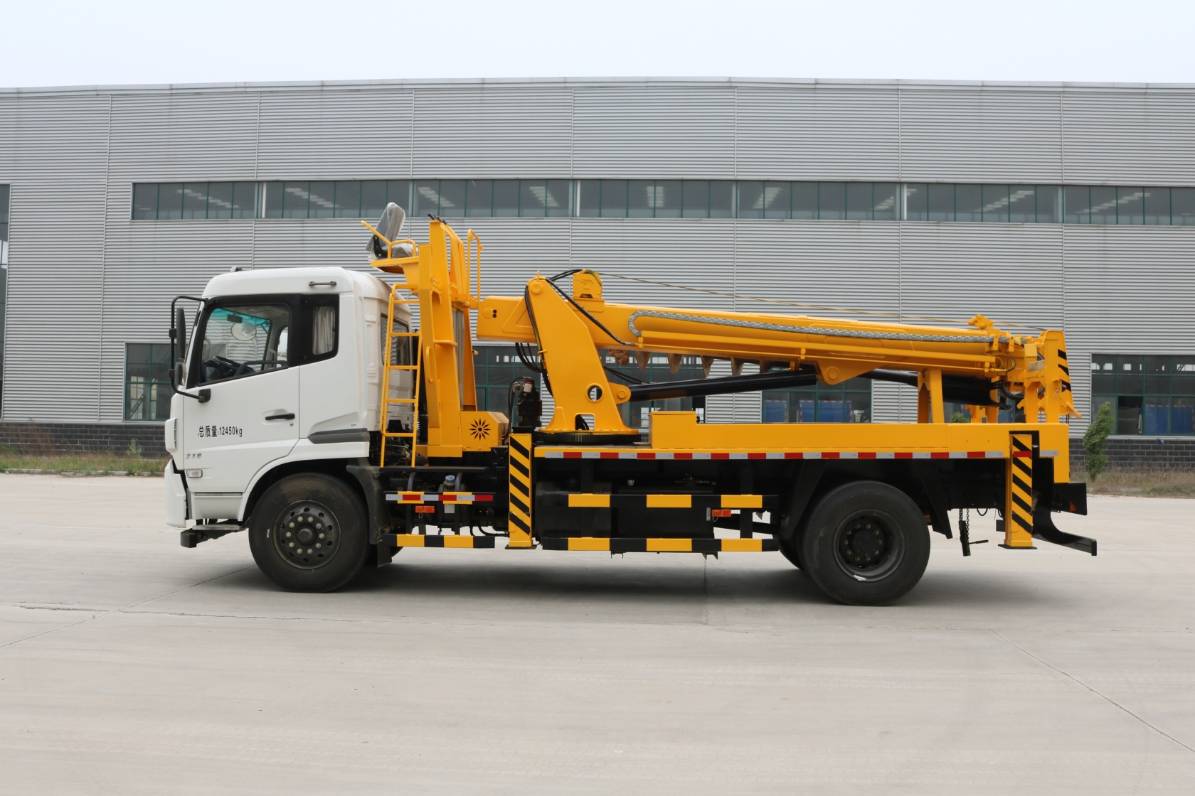 Multiple Aerial Working Platform