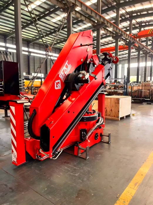 Knuckle Boom Crane