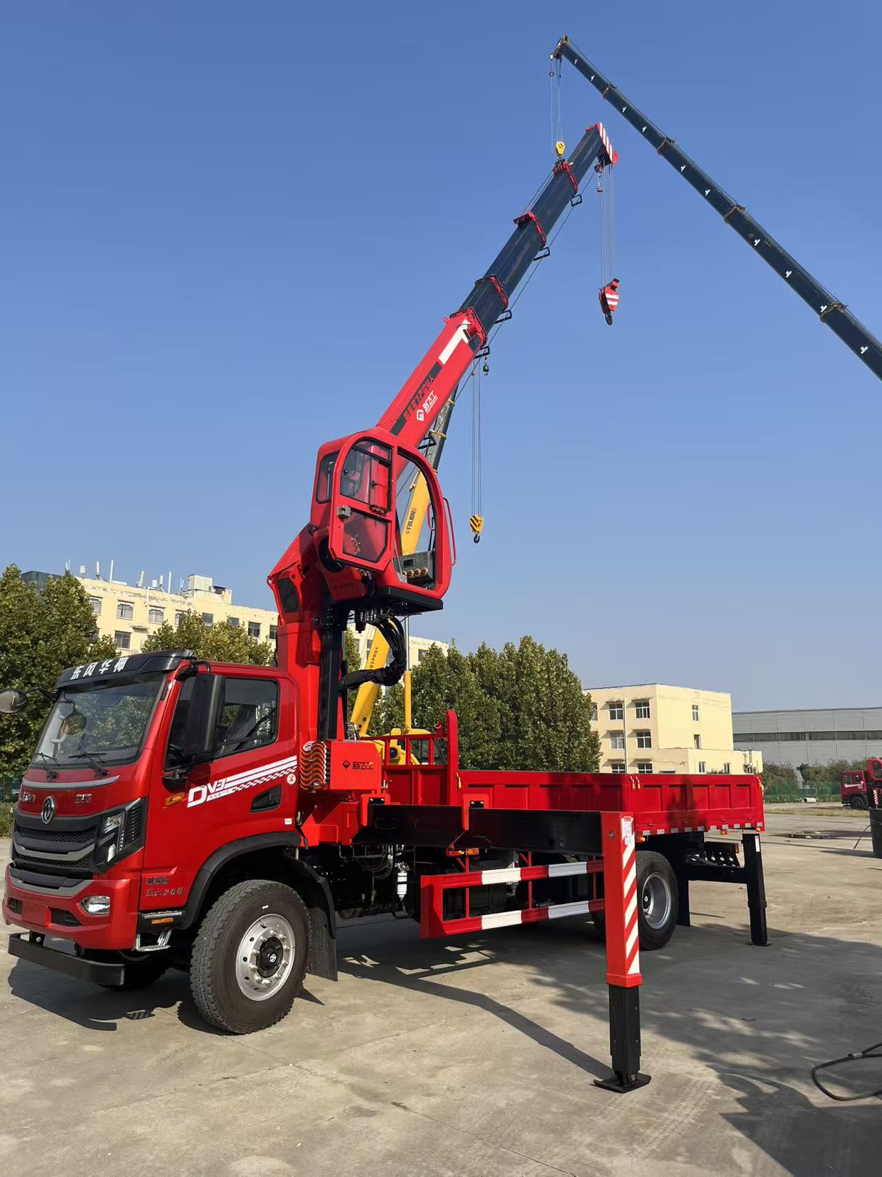 Truck Mounted Crane SQS200