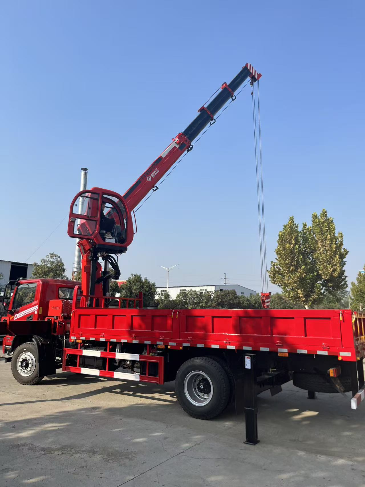 Truck Mounted Crane SQS200