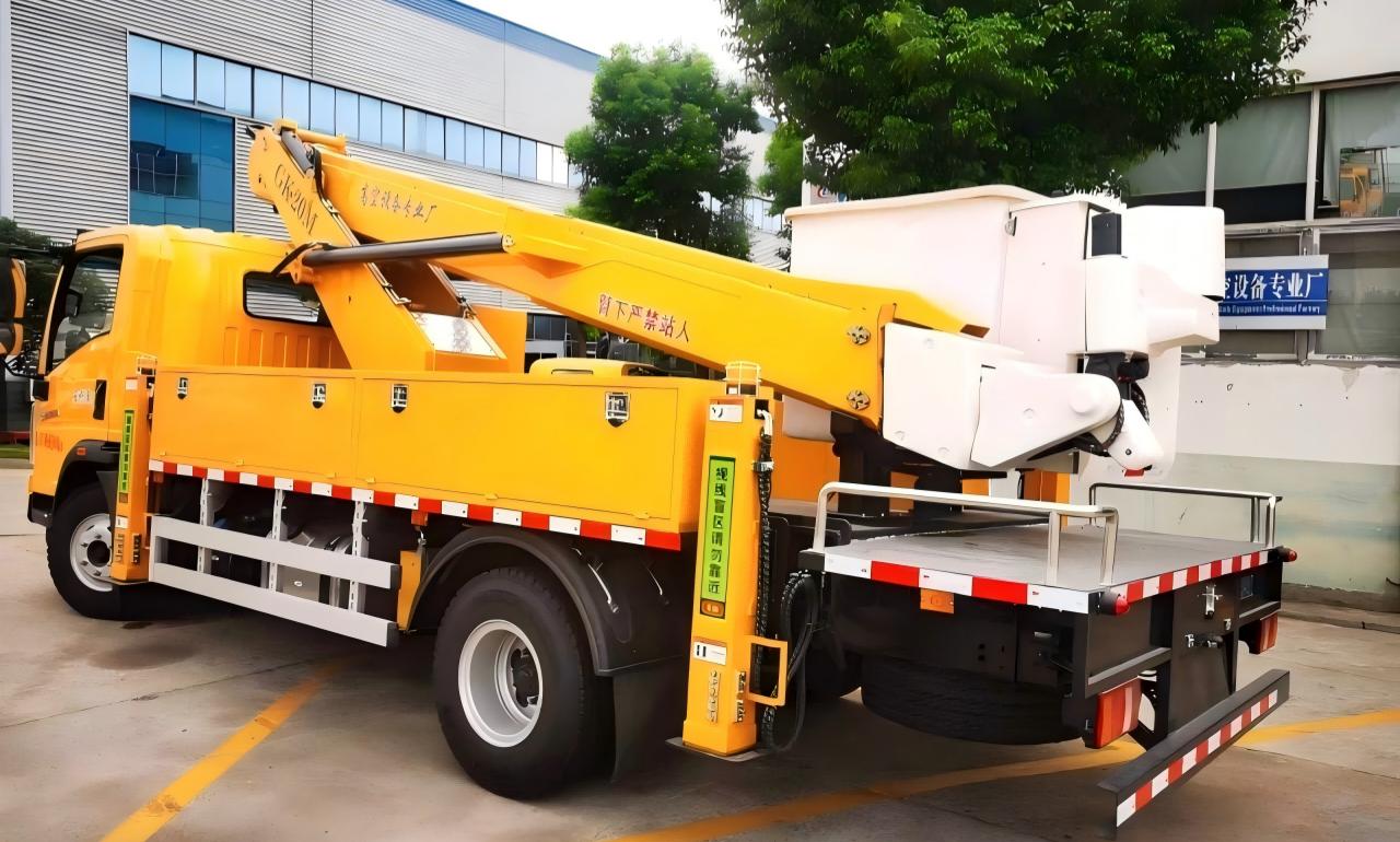 Insulated Aerial Working Platform