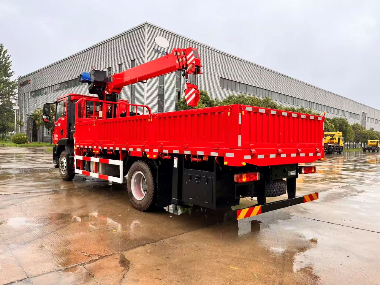 Truck Mounted Crane SQS175