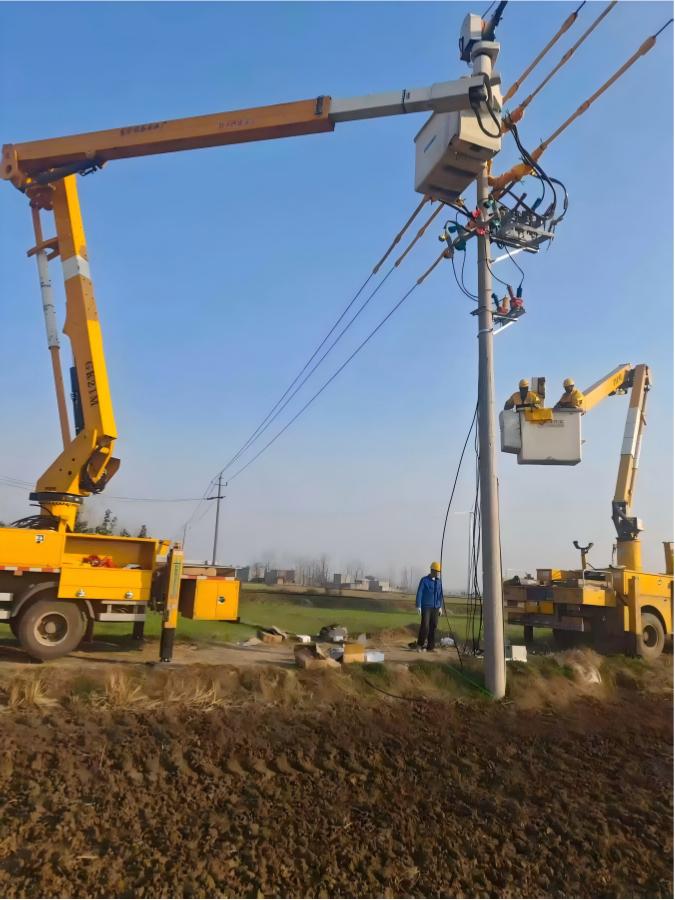 Insulated Aerial Work Platform