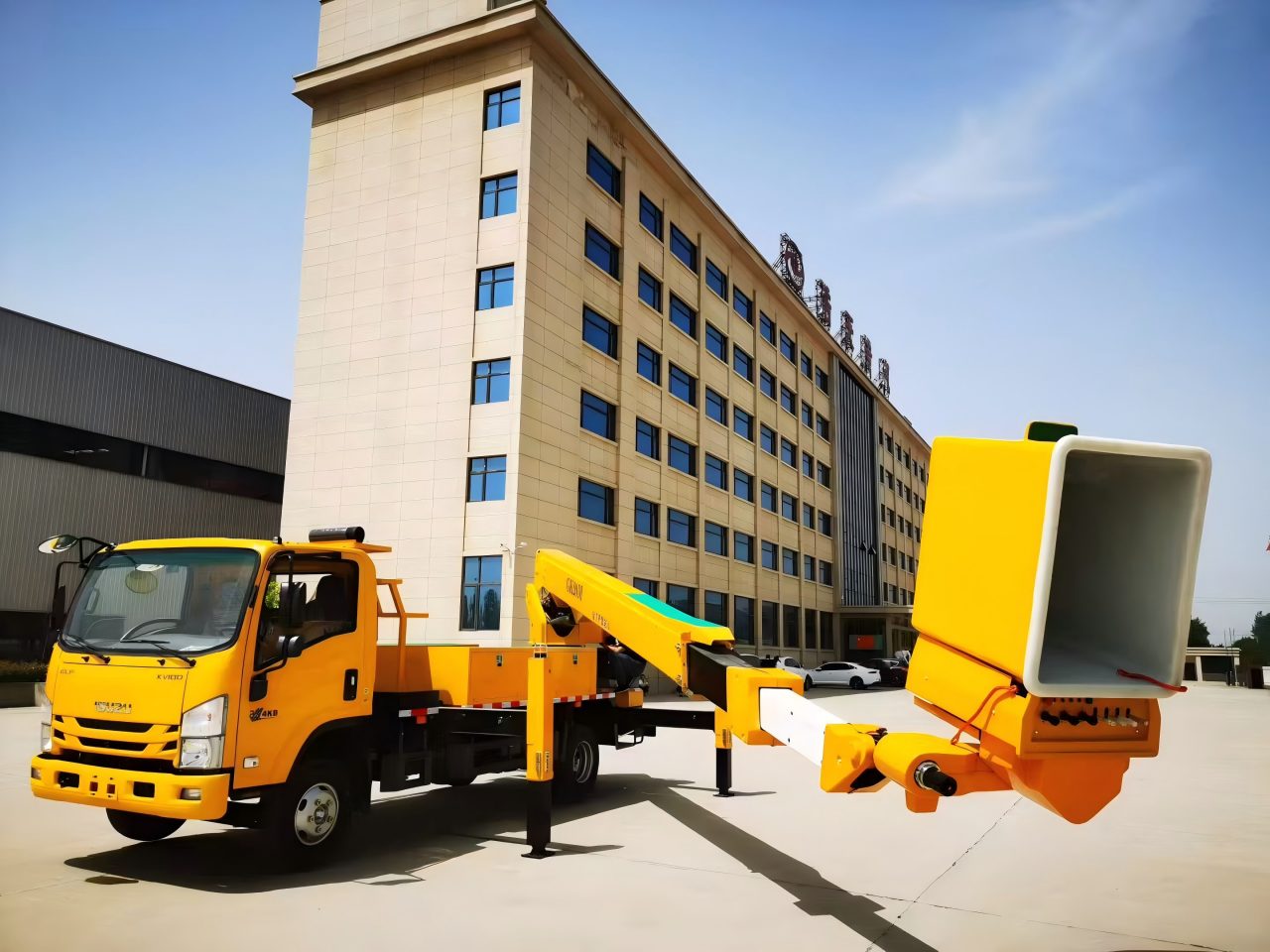 Insulated Aerial Work Platform