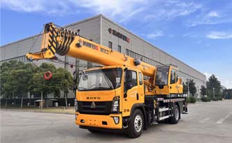 Truck crane 12Ton crane with HOWO truck